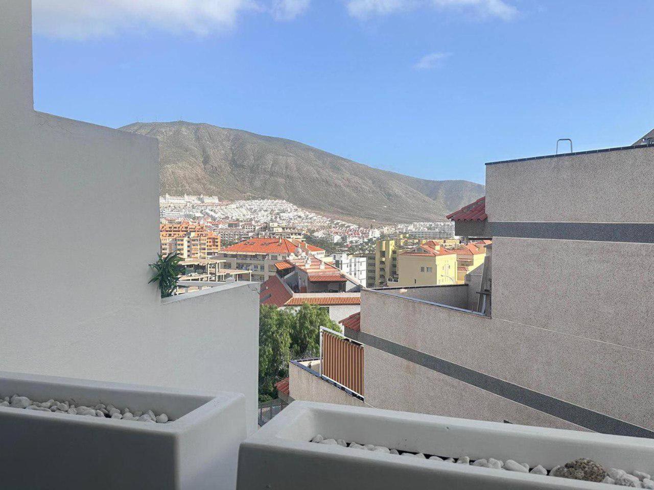 Apartment Near The Ocean Arona  Εξωτερικό φωτογραφία
